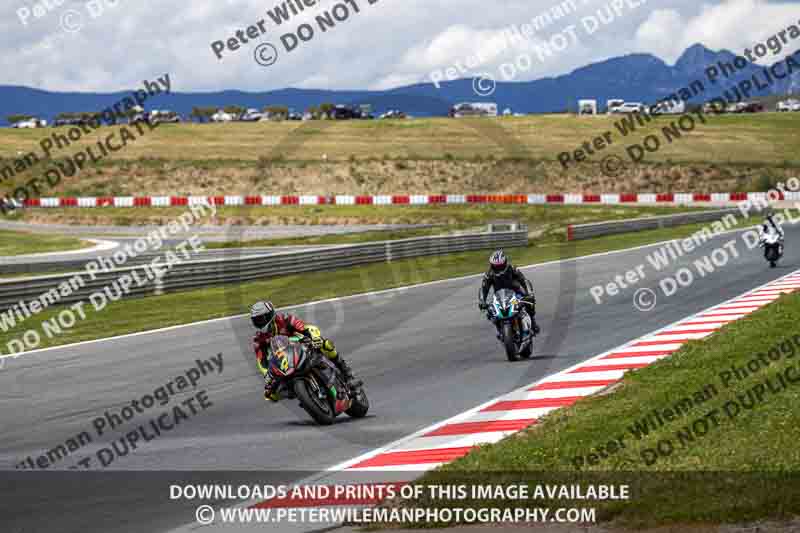 cadwell no limits trackday;cadwell park;cadwell park photographs;cadwell trackday photographs;enduro digital images;event digital images;eventdigitalimages;navarra;no limits trackdays;peter wileman photography;racing digital images;trackday digital images;trackday photos